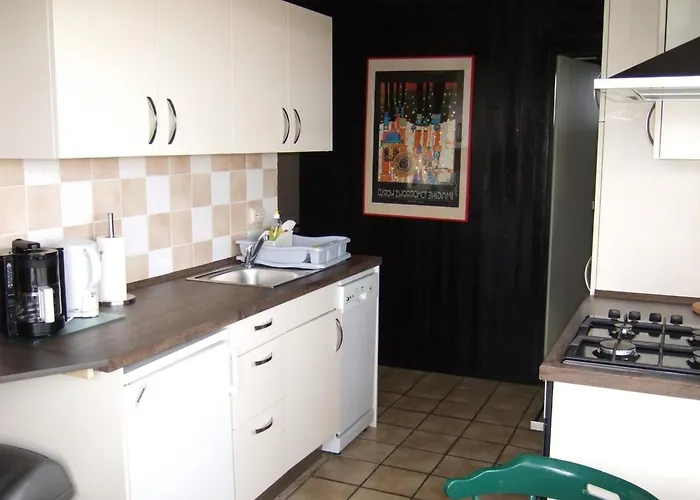 In Wildrijk With Fenced Garden *